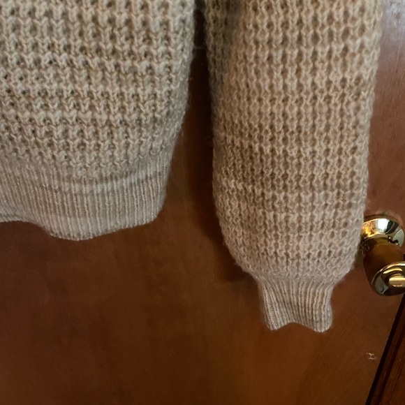 GAP cozy fall sweater size M mock neck creamy oatmeal color - Picture 4 of 6